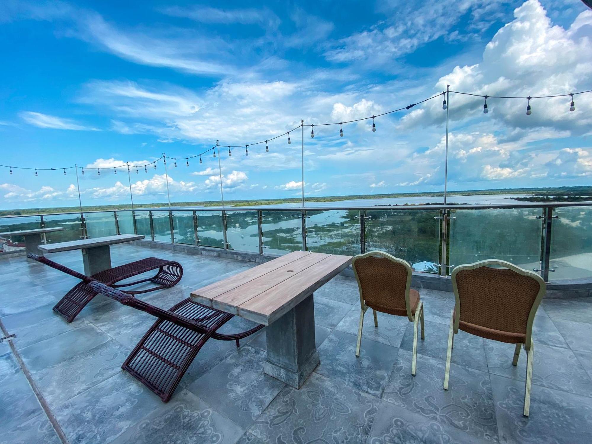 Hotel De Turistas 伊基托斯 外观 照片